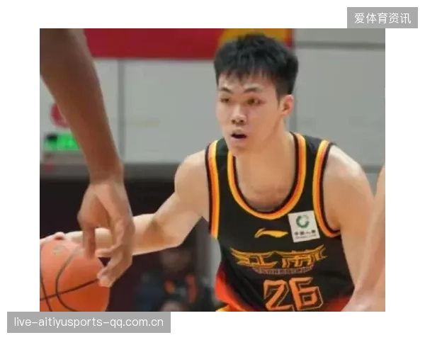 庞峥麟带领江苏男篮“破冰”江西——季前热身赛的战略与激情